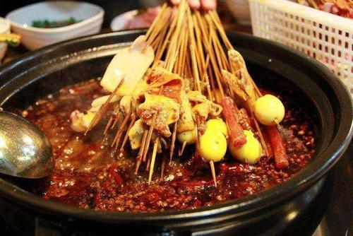 经营串串香店注重什么？