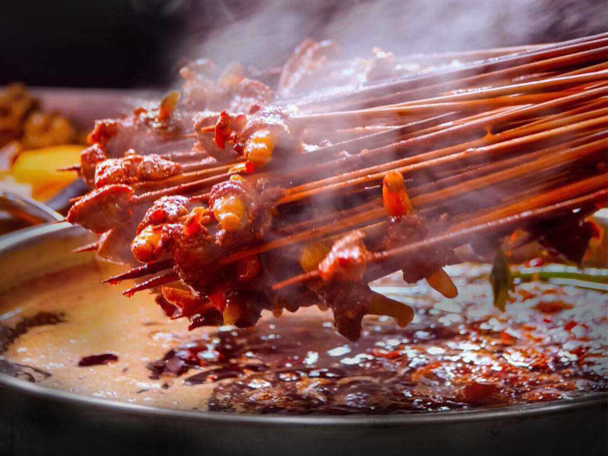 串串香加盟品牌店想提高顾客量的方法有哪些？