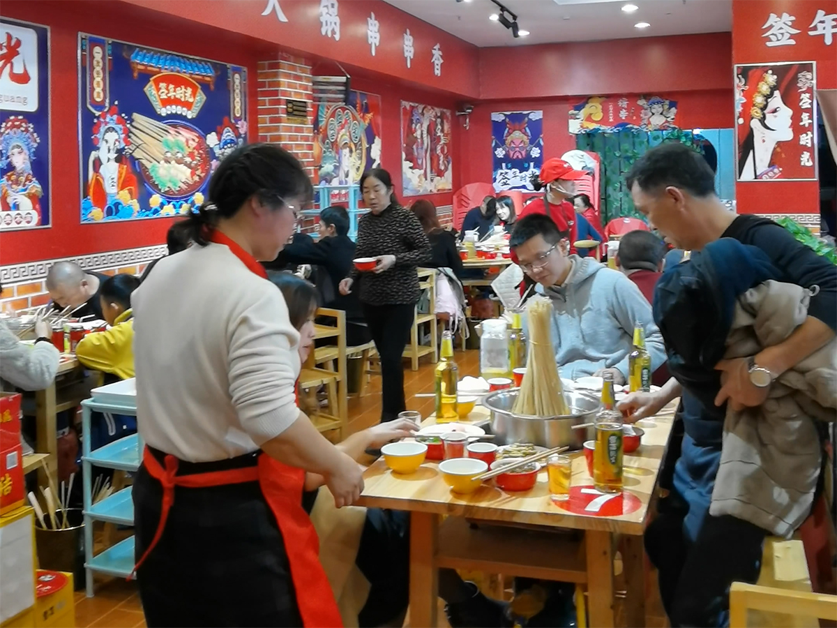 经营一家品牌串串香加盟店要注意哪些事项