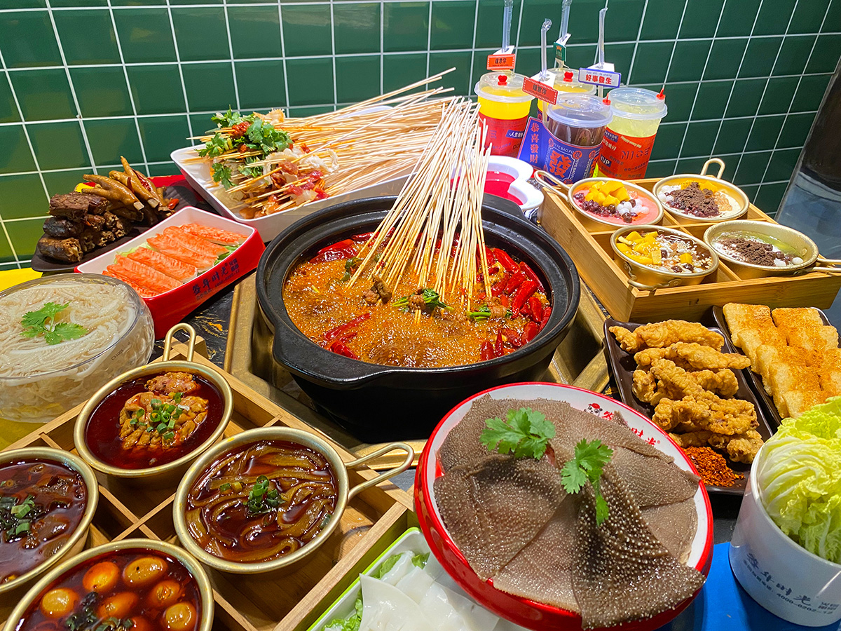 串串香加盟店铺经营陷阱：避开四大误区，实现生意兴隆