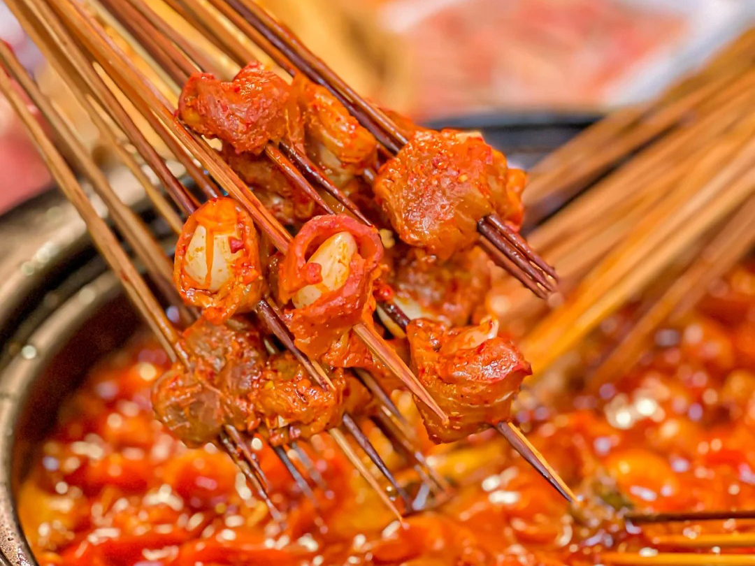 串串加盟店：找准市场，引爆火爆生意