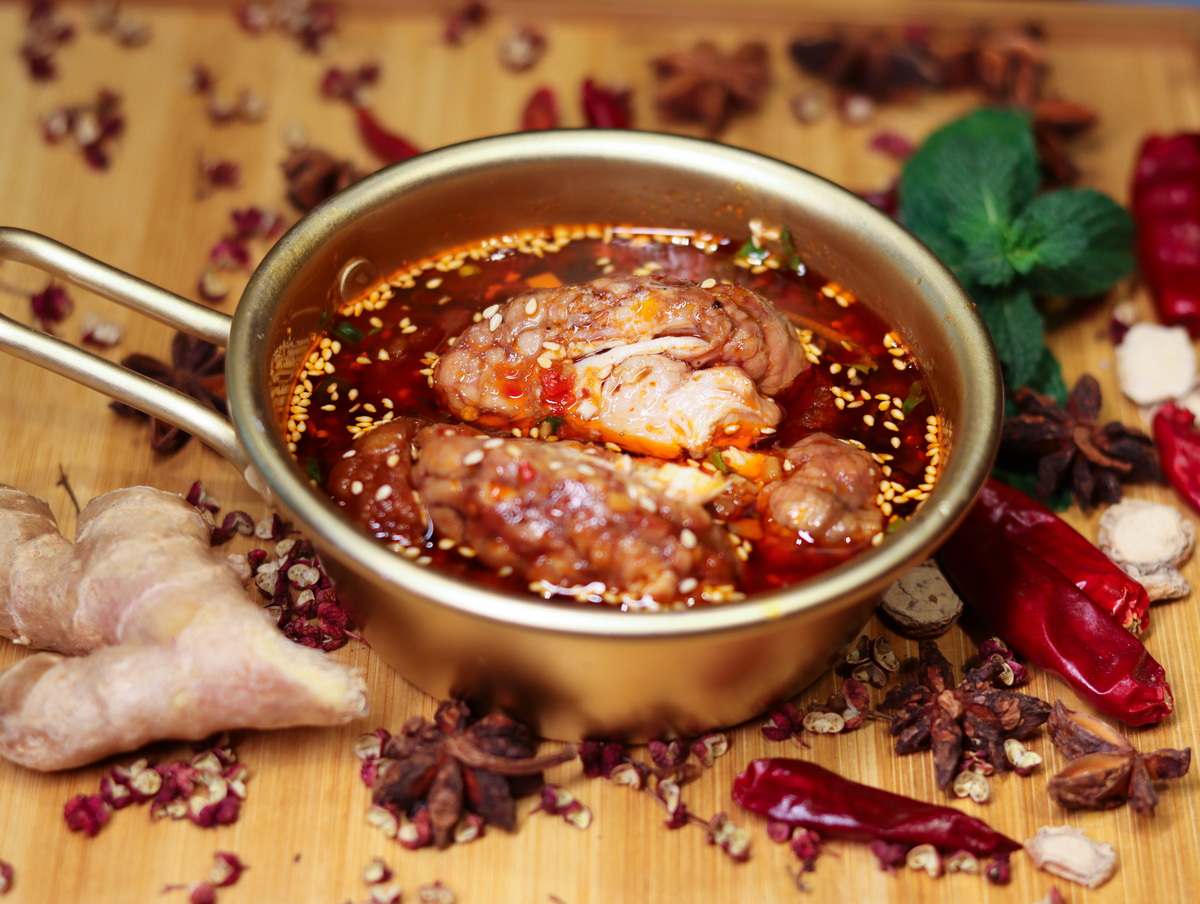 串串香加盟店如何找准市场从而使生意火爆