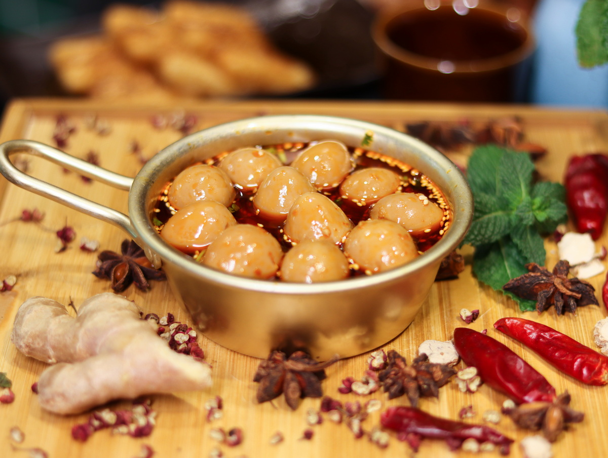 选择具有实力的串串香加盟品牌有哪些优势​