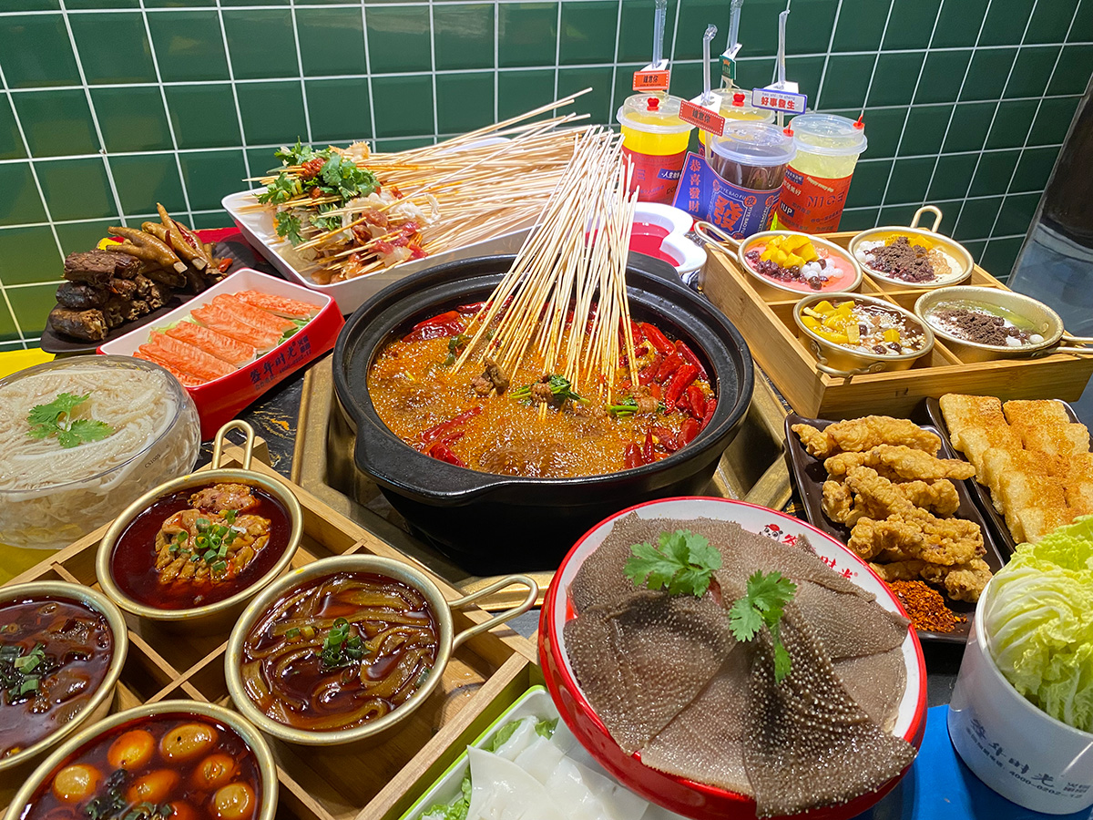 创业开串串店：选加盟品牌，还是自己单干？